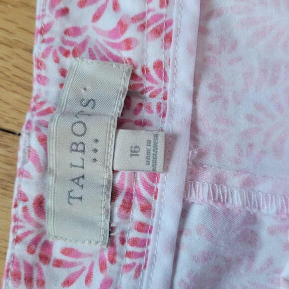 Talbots Womens Pink & White Floral Print Shorts Size 16 - Picture 3 of 6